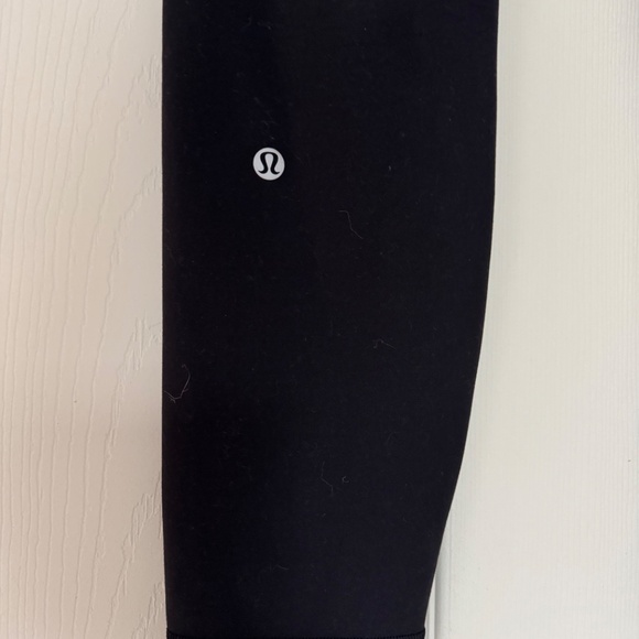 Lululemon Athletic Pants size 8 - Picture 3 of 5